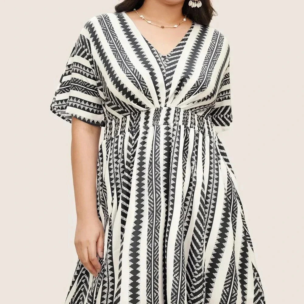 NWT Solid Geometric Dolman Sleeve Pocket Shirred Split Hem Dress - Picture 5 of 6